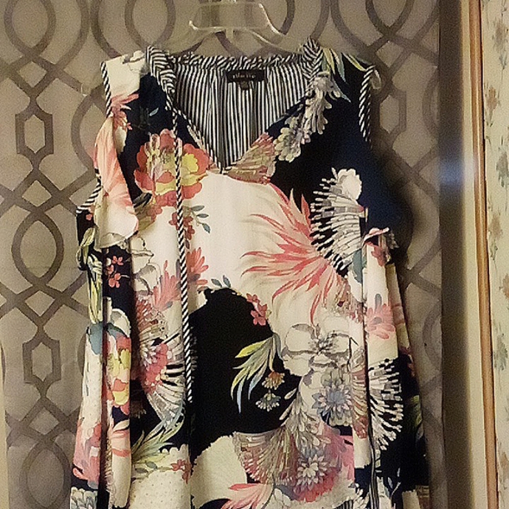 Women's shirts
